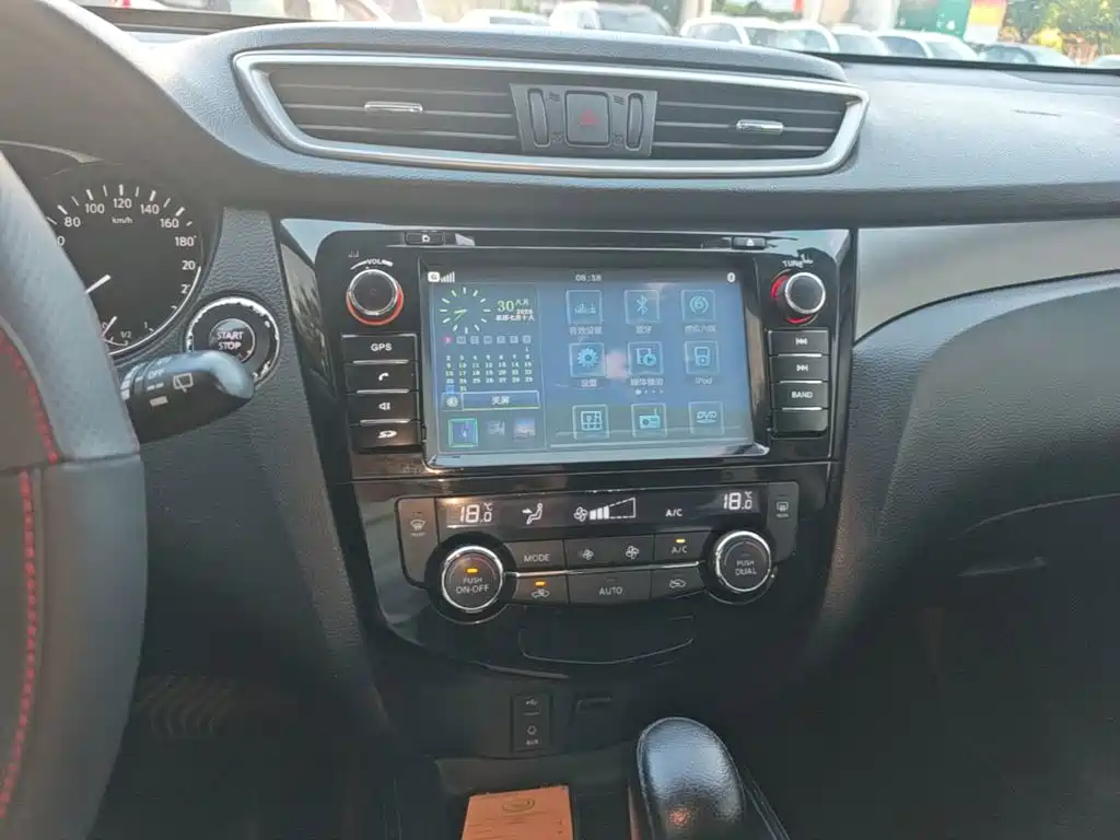 Nissan X-Trail — миниатюра 13