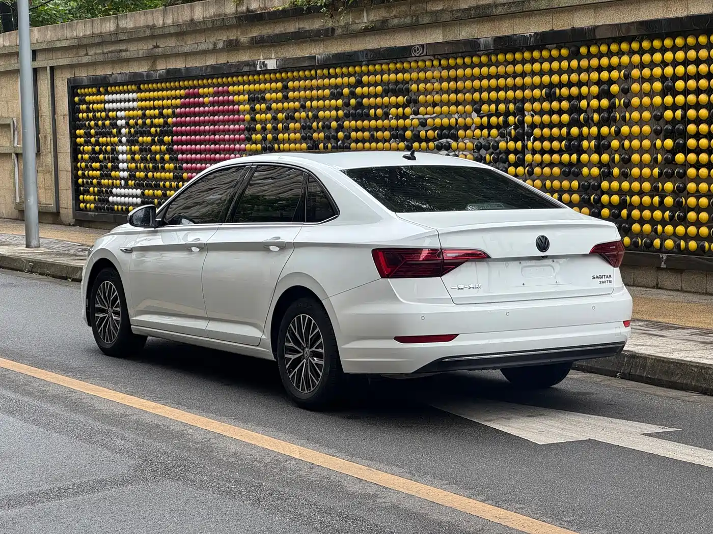Volkswagen Sagitar