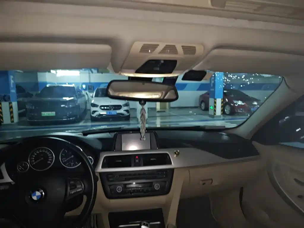 BMW 3 Series — миниатюра 9