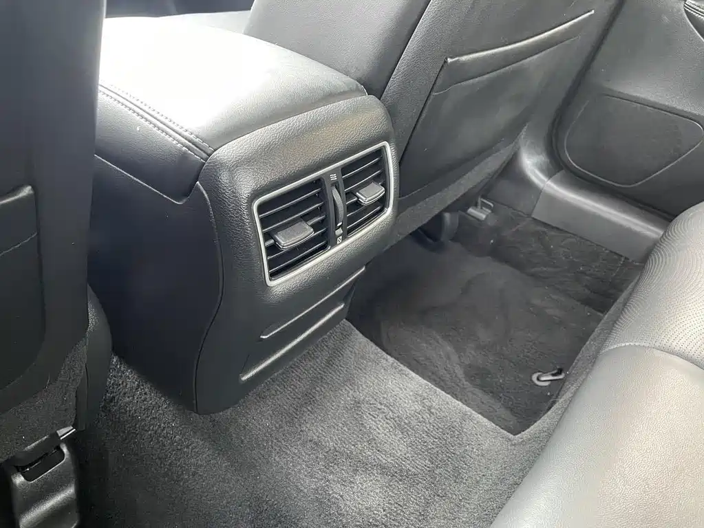 Infiniti Q50L — миниатюра 13