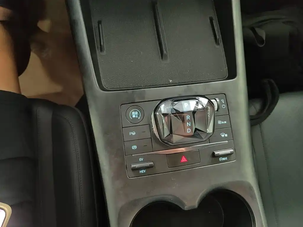 BYD Qin PLUS — миниатюра 14