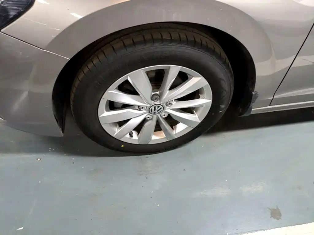 Volkswagen Bora — миниатюра 23