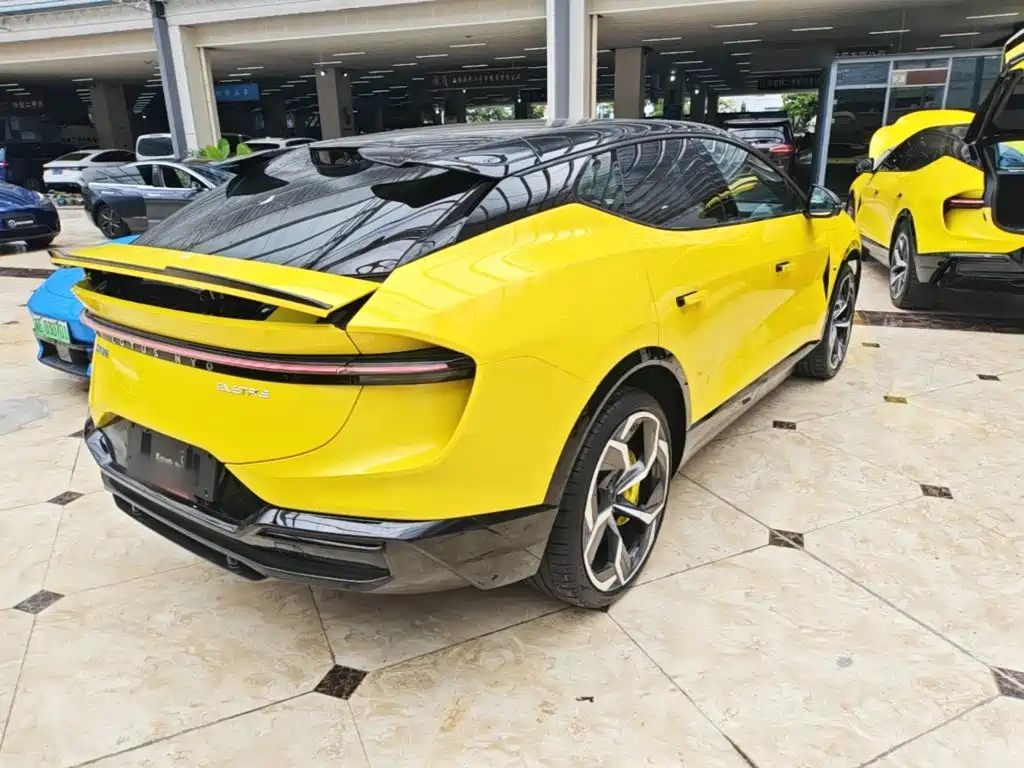 Lotus Eletre 2023 ELETRE S+
