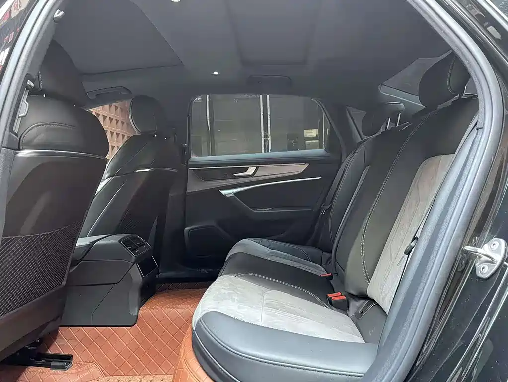 Audi A6L 2022 45 TFSI quattro