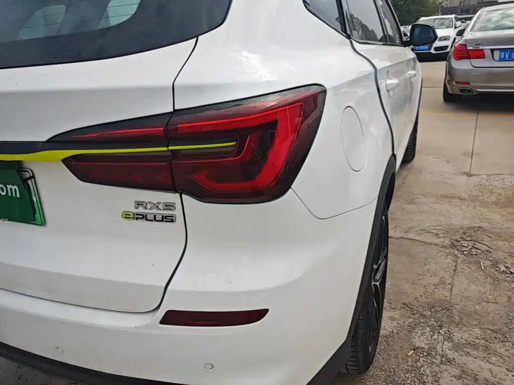 Roewe RX5 New Energy — миниатюра 8