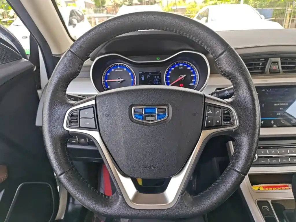 Geely Vision — миниатюра 11