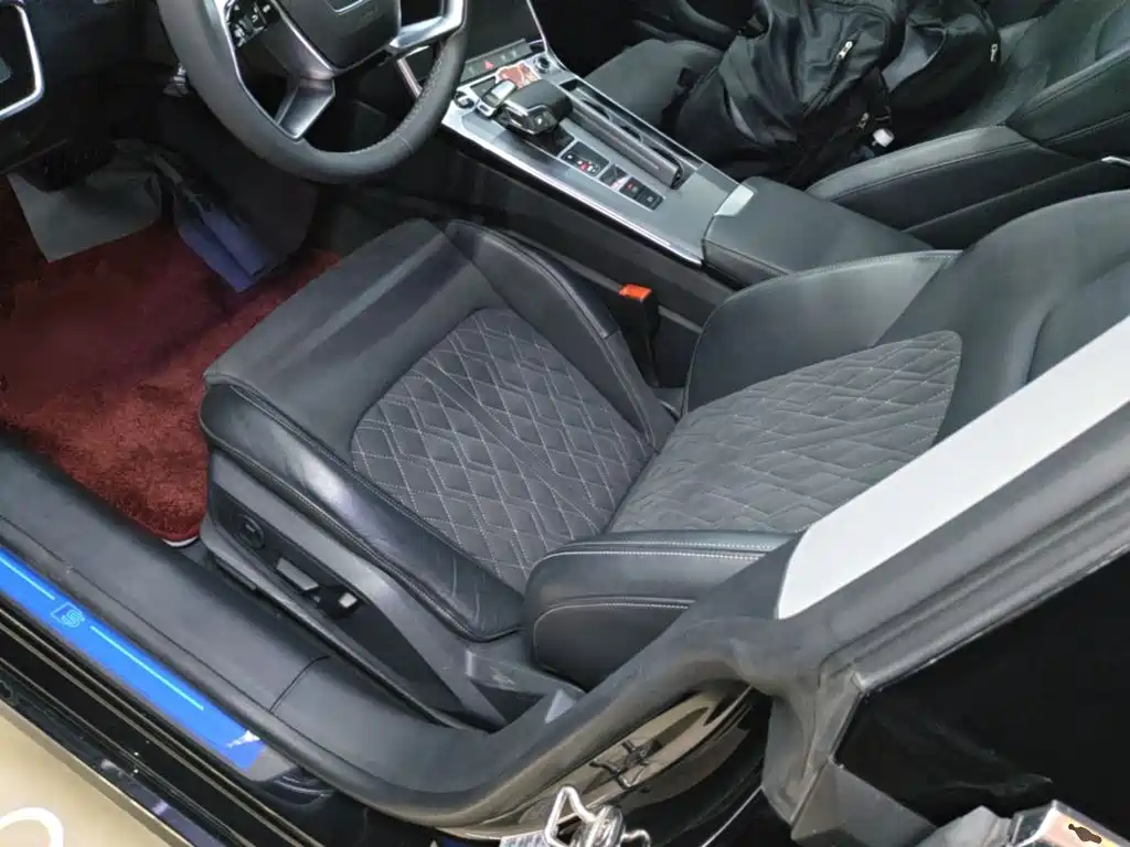 Audi A7L — миниатюра 15