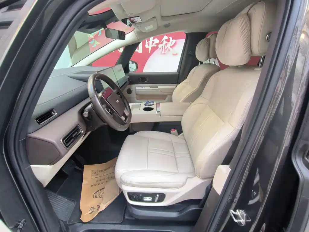 Li Auto Li MEGA — миниатюра 5