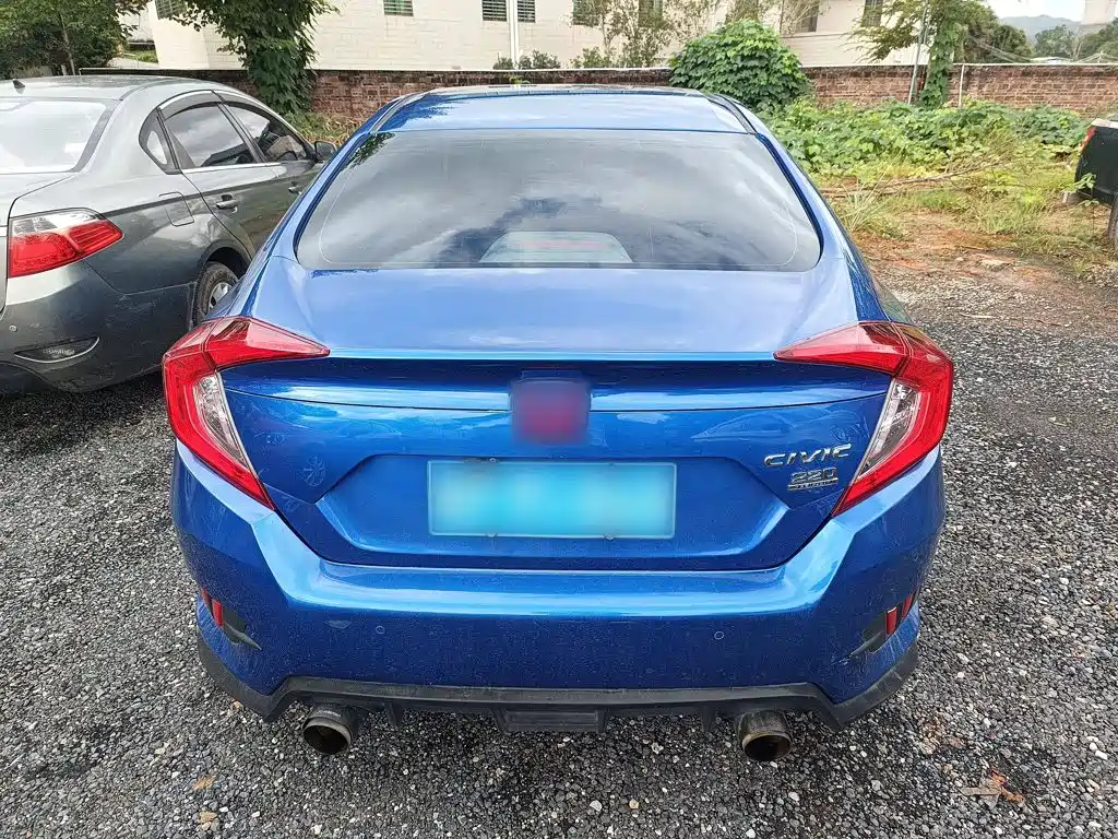 Honda Civic — миниатюра 6
