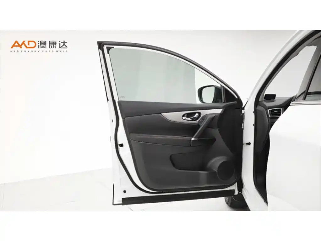 Nissan Qashqai — миниатюра 10