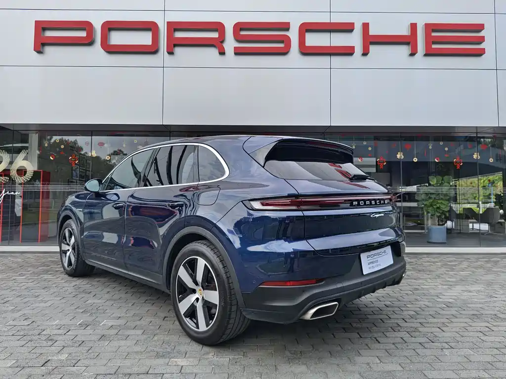 PORSCHE CAYENNE NEW ENERGY