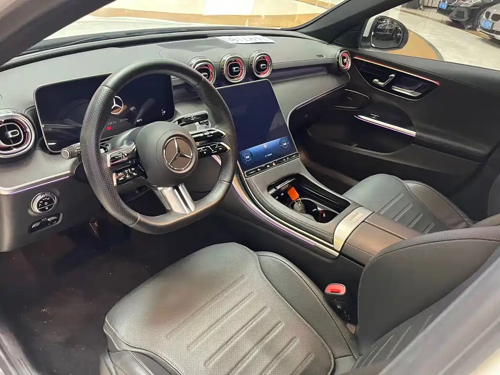 Mercedes-Benz C-Class — миниатюра 7