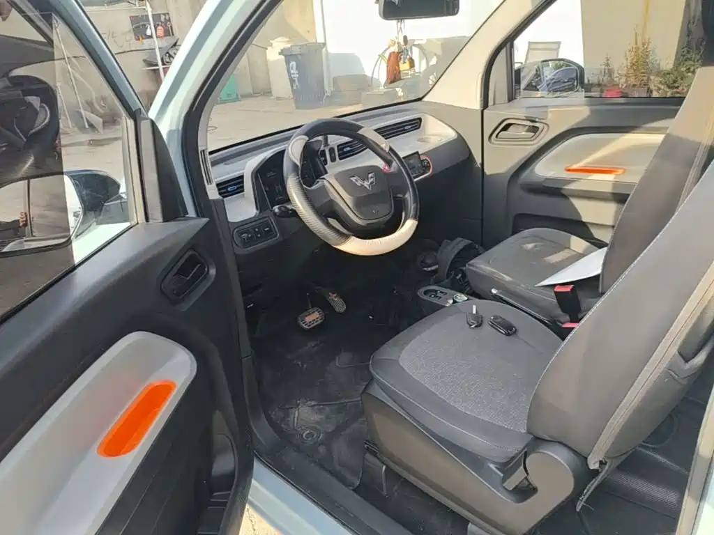 Wuling MINIEV — миниатюра 16