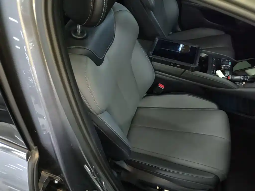 BYD Qin L — миниатюра 25