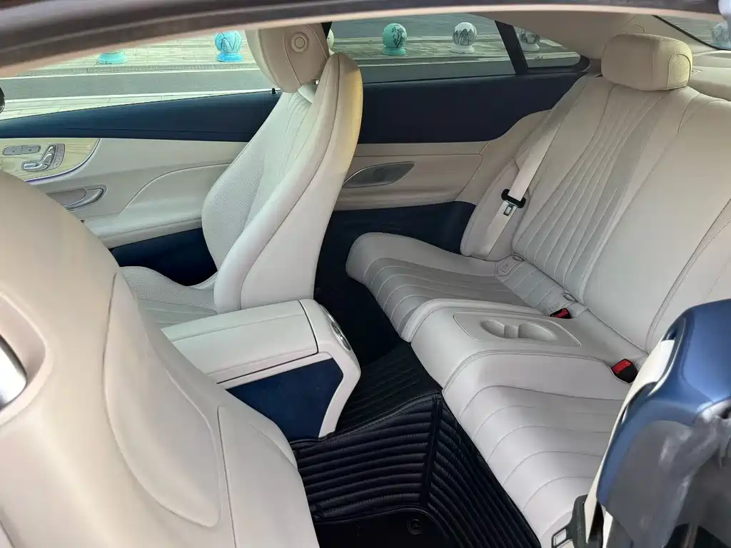 Mercedes-Benz E-Class (Import) — миниатюра 6