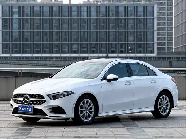 MERCEDES-BENZ A CLASS