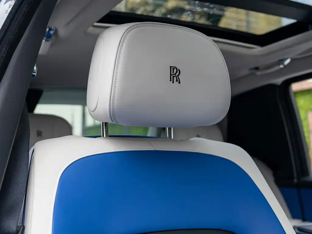 Rolls-Royce Cullinan — миниатюра 23