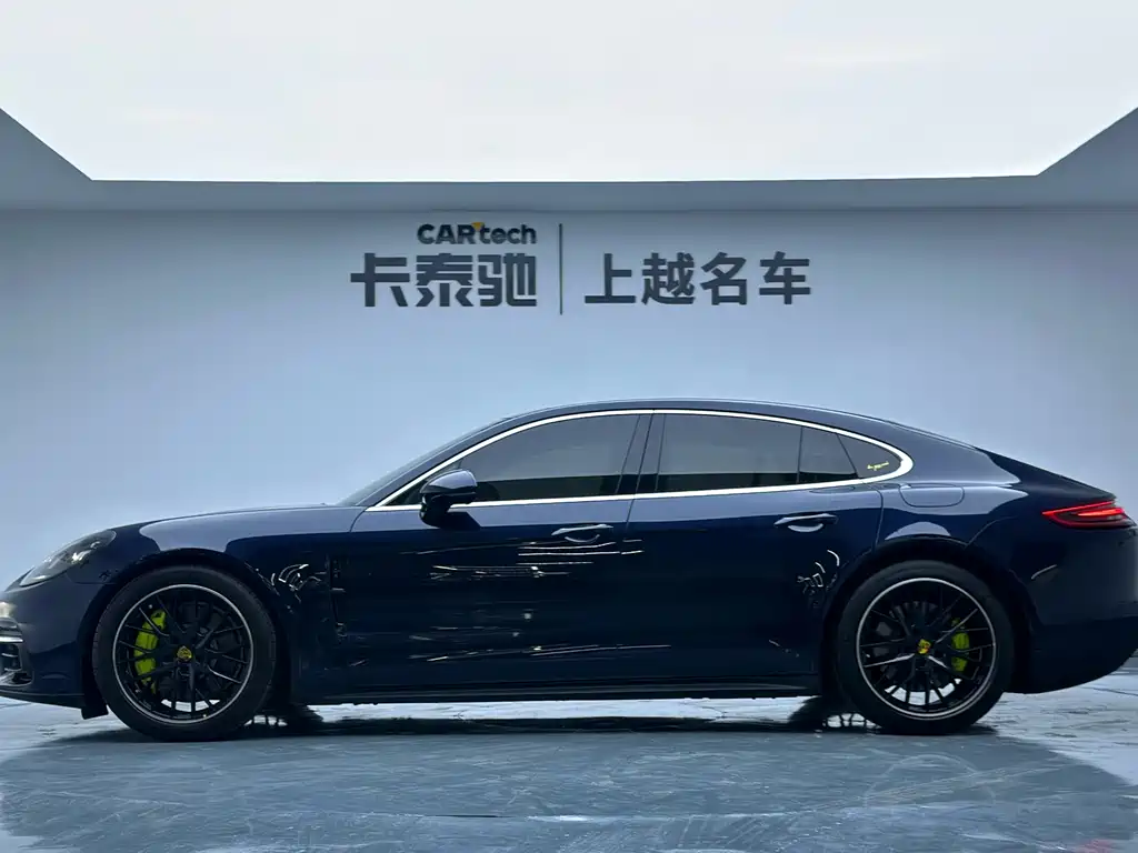 PORSCHE PANAMERA NEW ENERGY