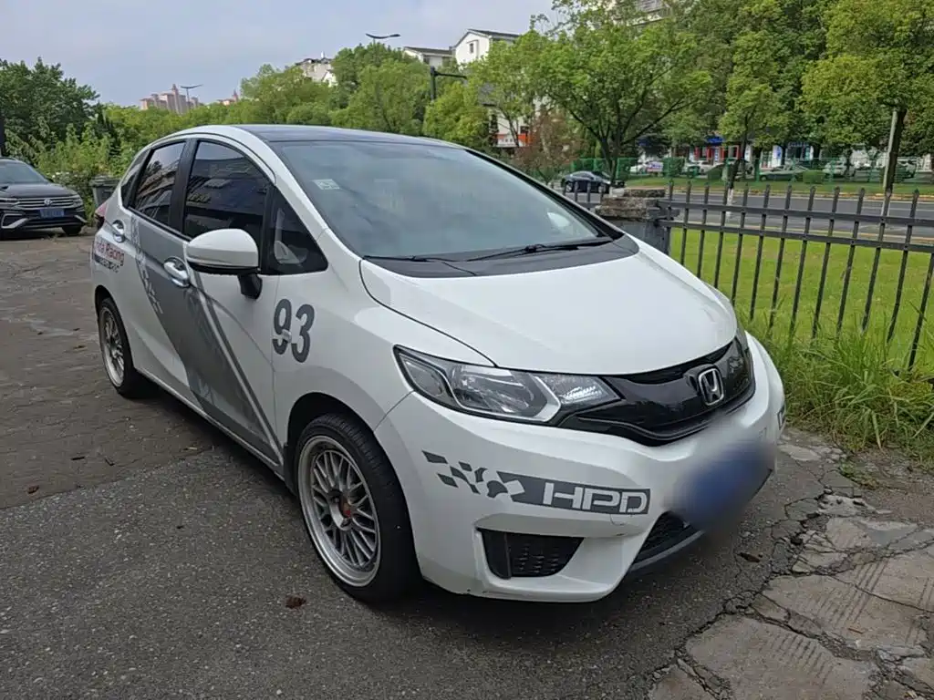 Honda Fit — миниатюра 4