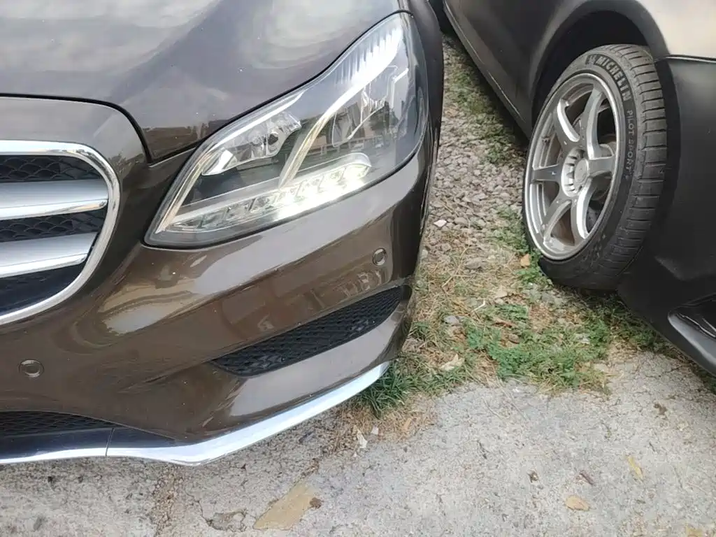 Mercedes-Benz E-Class — миниатюра 24