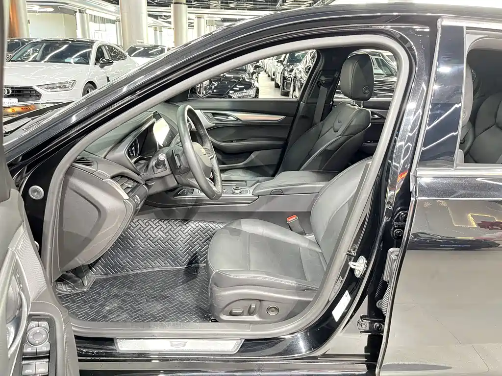 Cadillac CT5 2022 28T Luxury