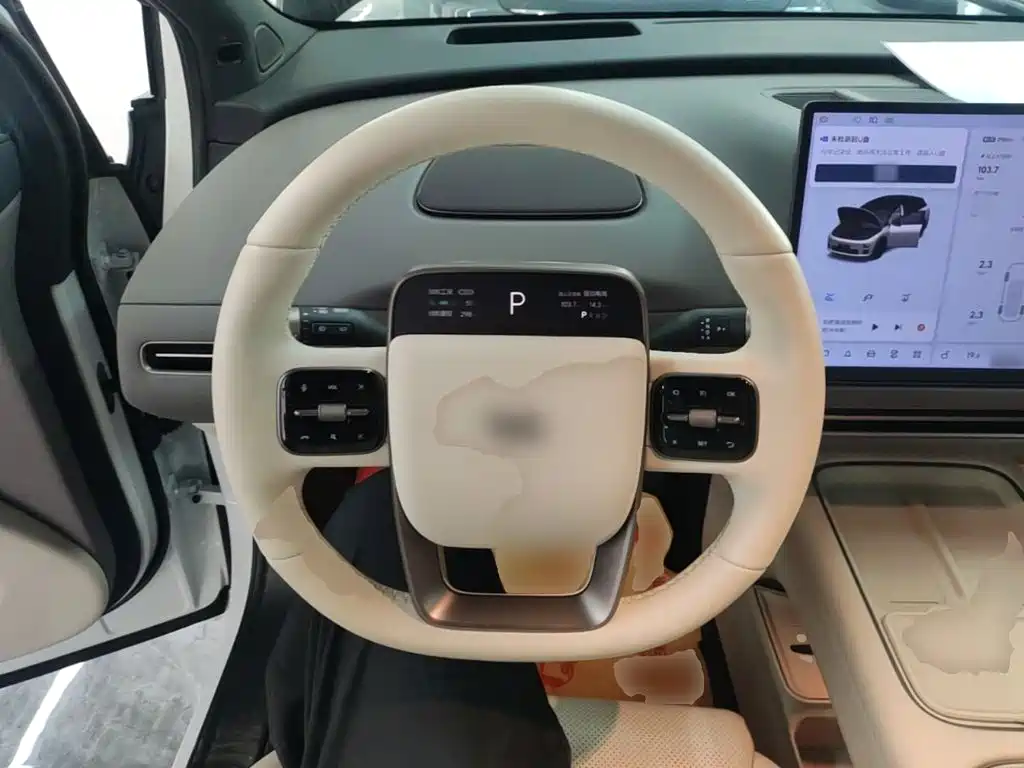 Li Auto Идеальный i6 — миниатюра 11