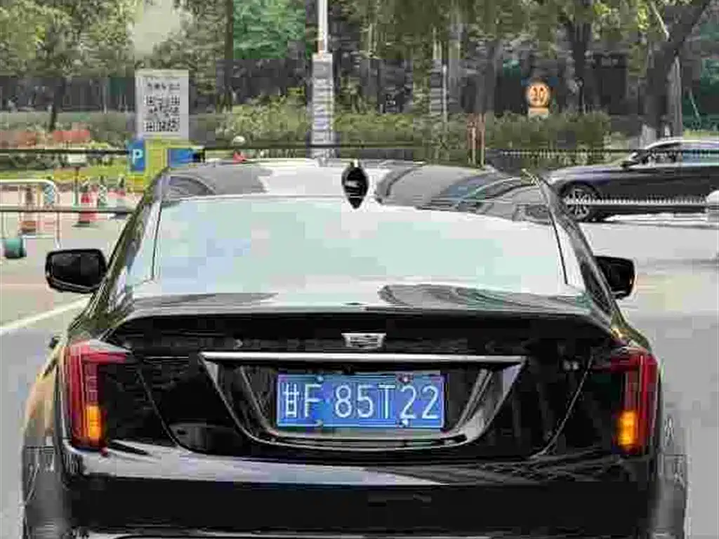 Cadillac CT5 — миниатюра 4