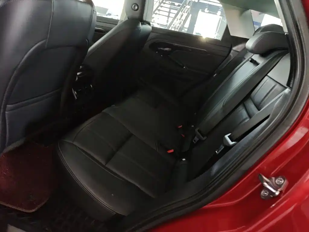 Land Rover Evoque — миниатюра 17