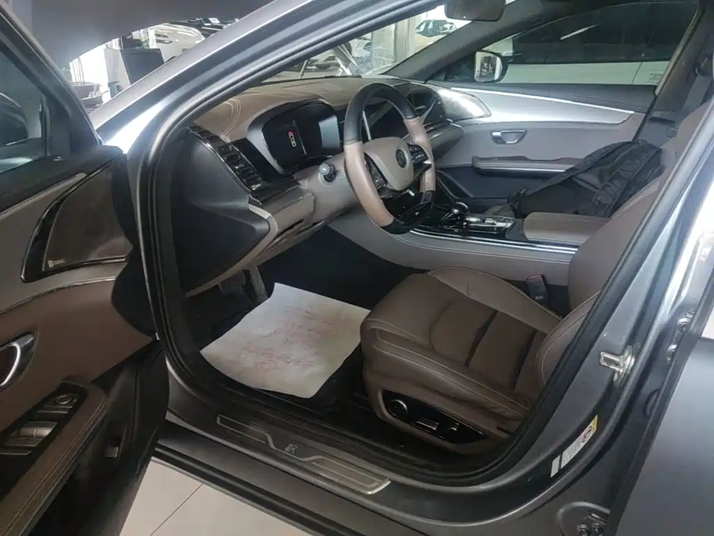BYD Han — миниатюра 16