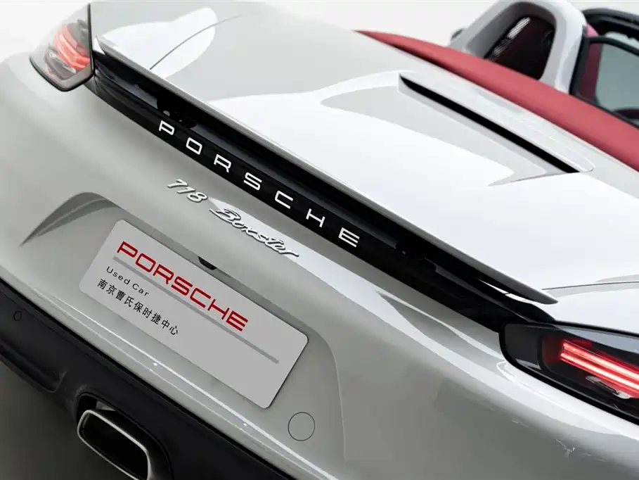 Porsche 718 2022 Boxster 2.0T