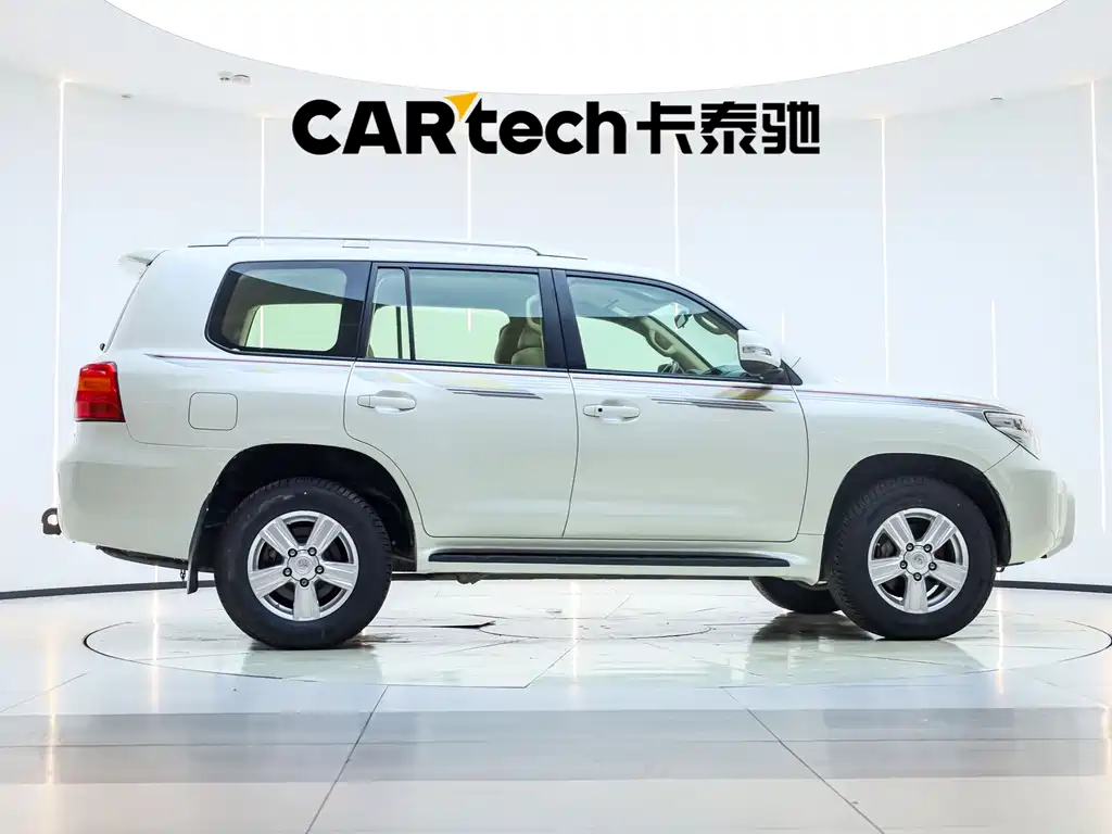Toyota Land Cruiser — миниатюра 3
