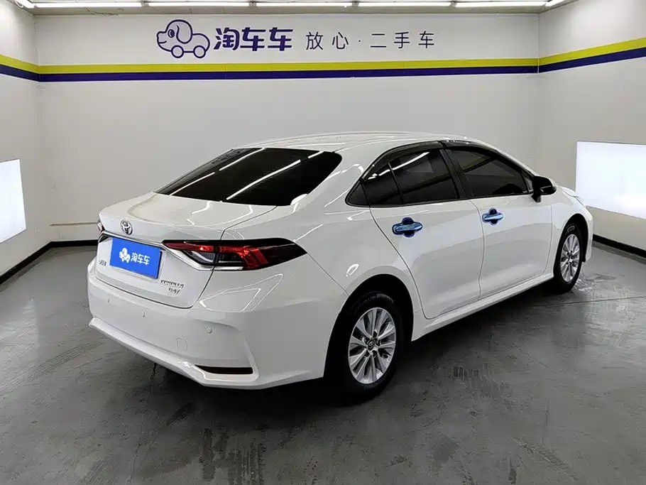 Toyota Corolla — миниатюра 3