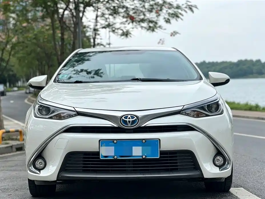 Toyota Corolla Levin 2016 1.8H GS E-CVT Elite