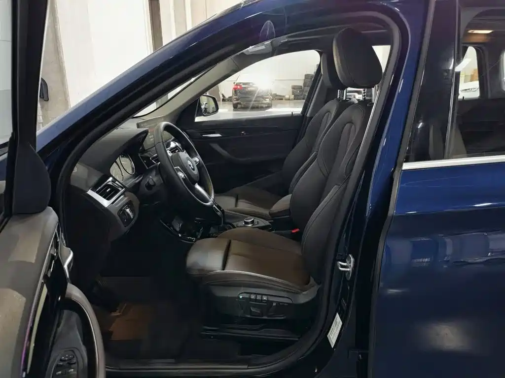 BMW X1 — миниатюра 10