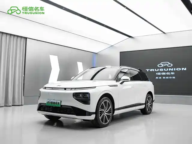 XPeng G9