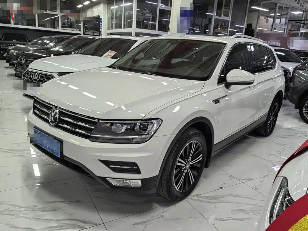 Volkswagen Tiguan L 2020