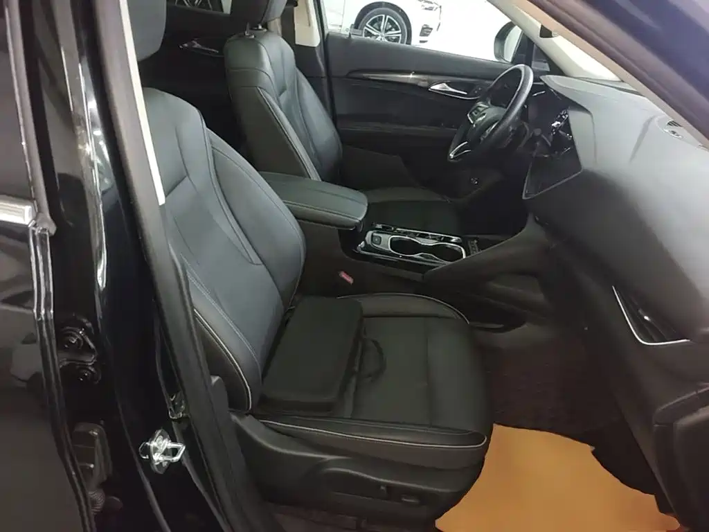 Buick Envision Plus — миниатюра 25