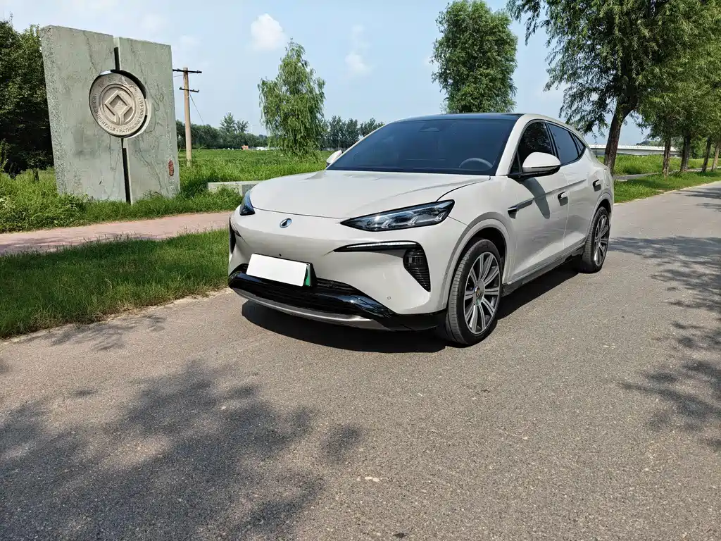 Denza Denza N7