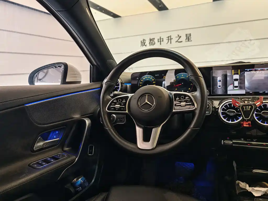 Mercedes-Benz A-Class — миниатюра 11