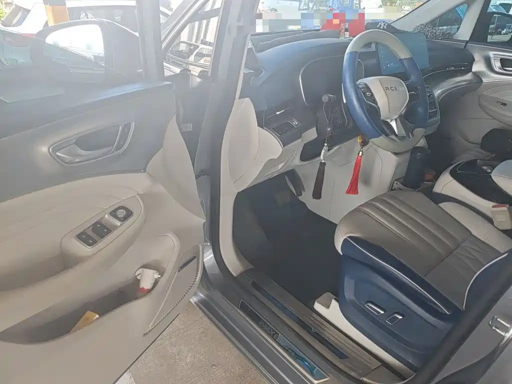 Roewe iMAX8 — миниатюра 14
