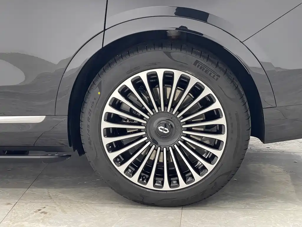 AITO ASK THE WORLD M9