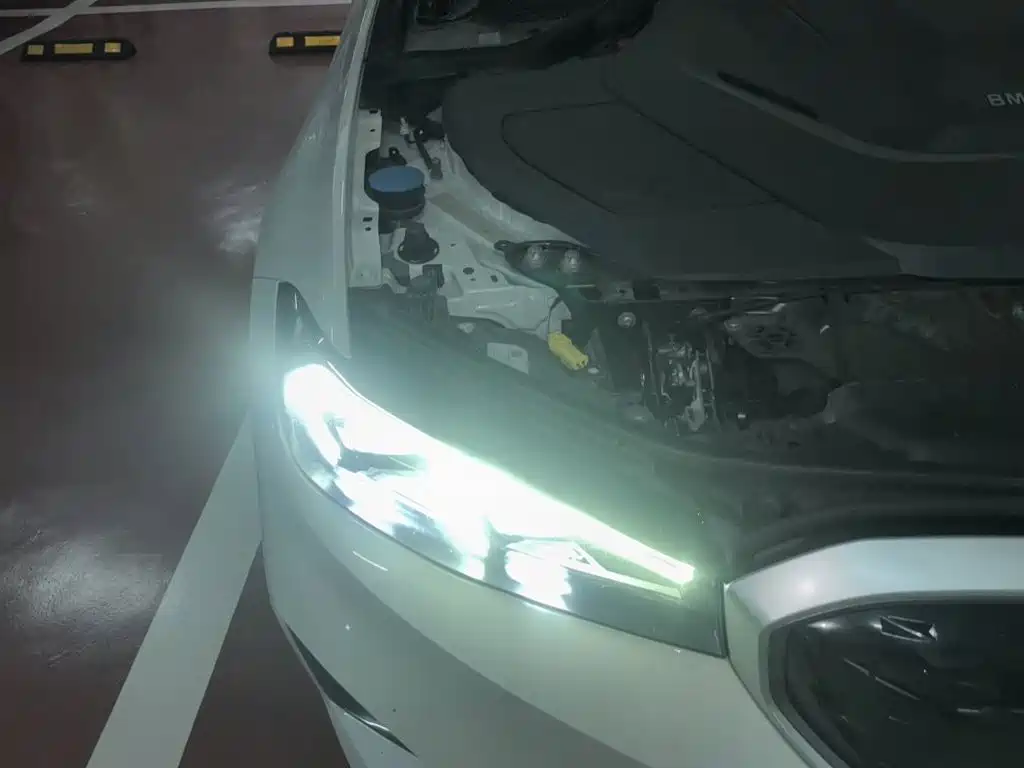 BMW i3 — миниатюра 22