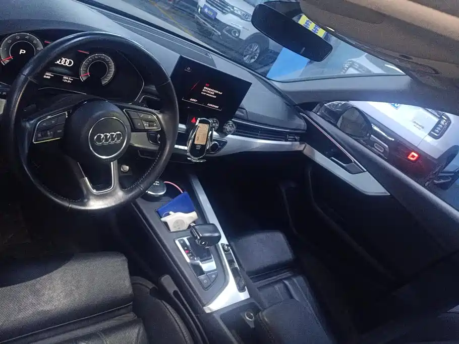 Audi A4L — миниатюра 12