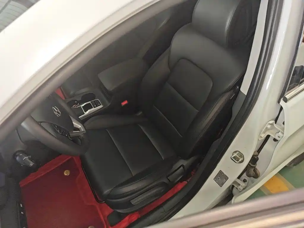 Hyundai Tucson — миниатюра 15