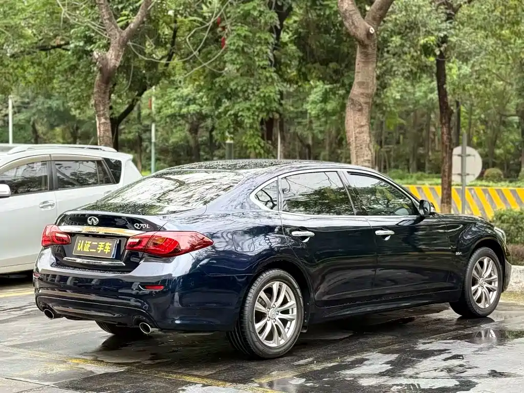 Infiniti Q70 2019 Q70L 2.0T Elite