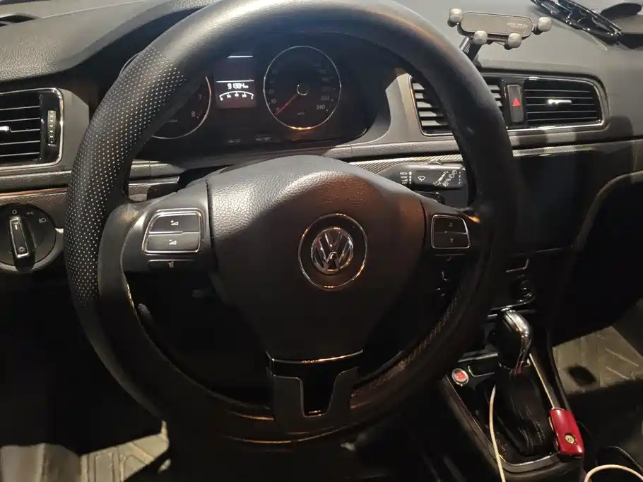 Volkswagen Cross Lavida — миниатюра 14