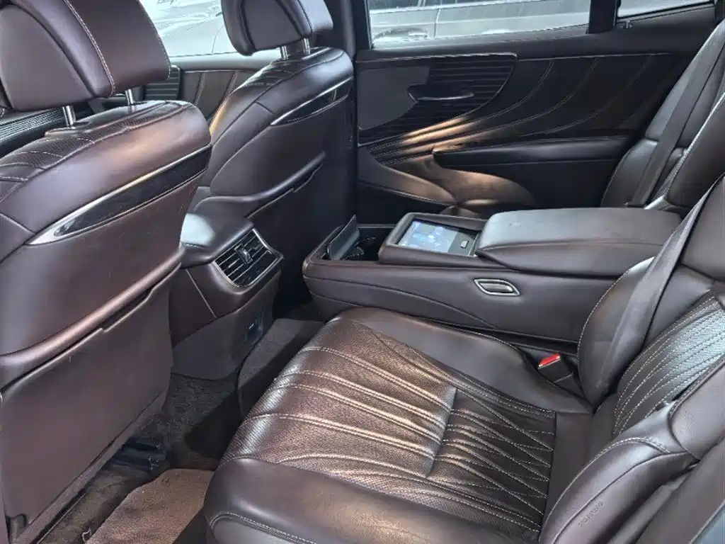 Lexus LS 2018 350 Luxury V