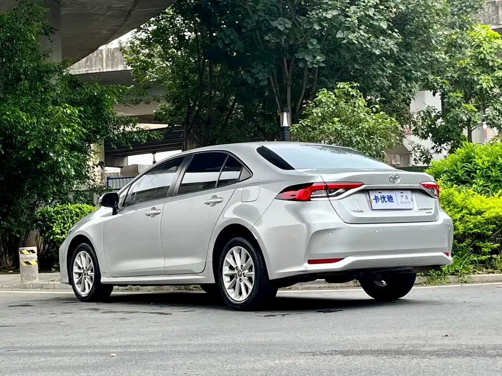 Toyota Corolla — миниатюра 7