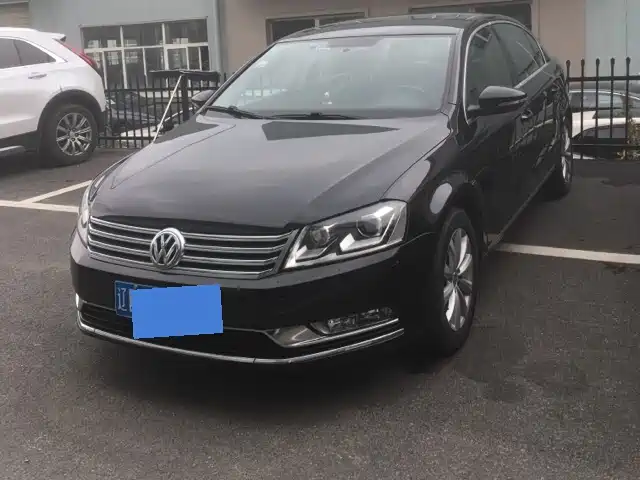 Volkswagen Magotan 2016