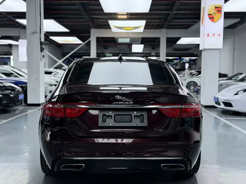Jaguar XFL 2017 XFL 2.0T 200PS Luxury